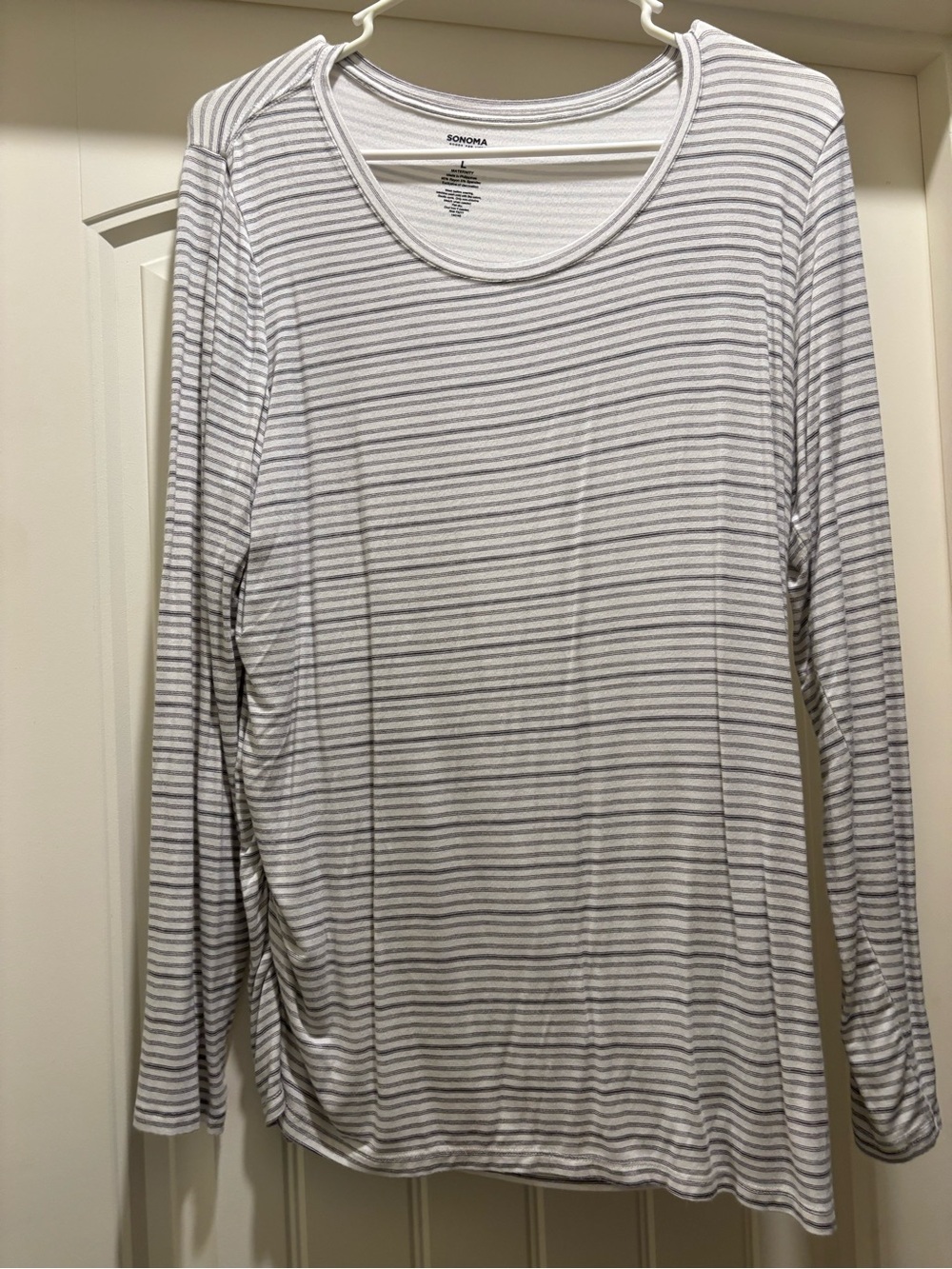 Sonoma maternity  Long Sleeve Scoop Neck Stripe Tee - White & Light Gray